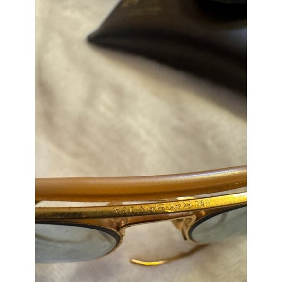 Ray-Ban B&L Aviator Gold Blue Lens Sunglasses w/ Case - Picture 3 of 4